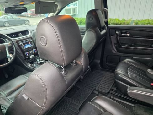 Used 2015 Chevrolet Traverse LTZ AWD/4WD image 20