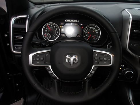 Used 2025 RAM 1500 Big Horn image 12