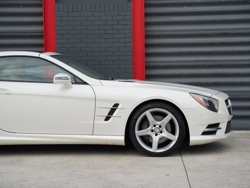 Used 2016 Mercedes-Benz SL 400 image 5