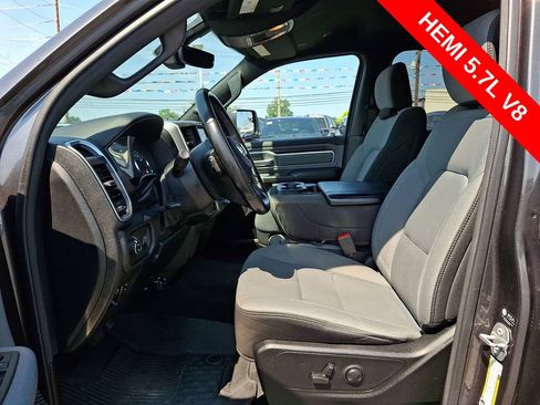 Used 2022 RAM 1500 Big Horn AWD/4WD image 13