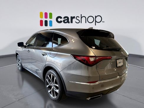 Used 2023 Acura MDX SH-AWD w/ Technology Package image 3