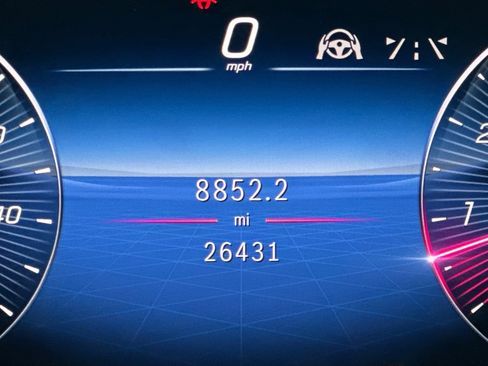 Used 2024 Mercedes-Benz GLE 350 4MATIC image 18