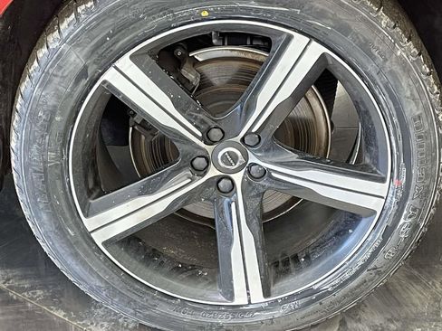 Used 2019 Volvo XC90 T6 R-Design w/ Advanced Package image 12