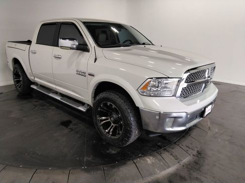 Used 2017 RAM 1500 Laramie w/ Convenience Group image 3