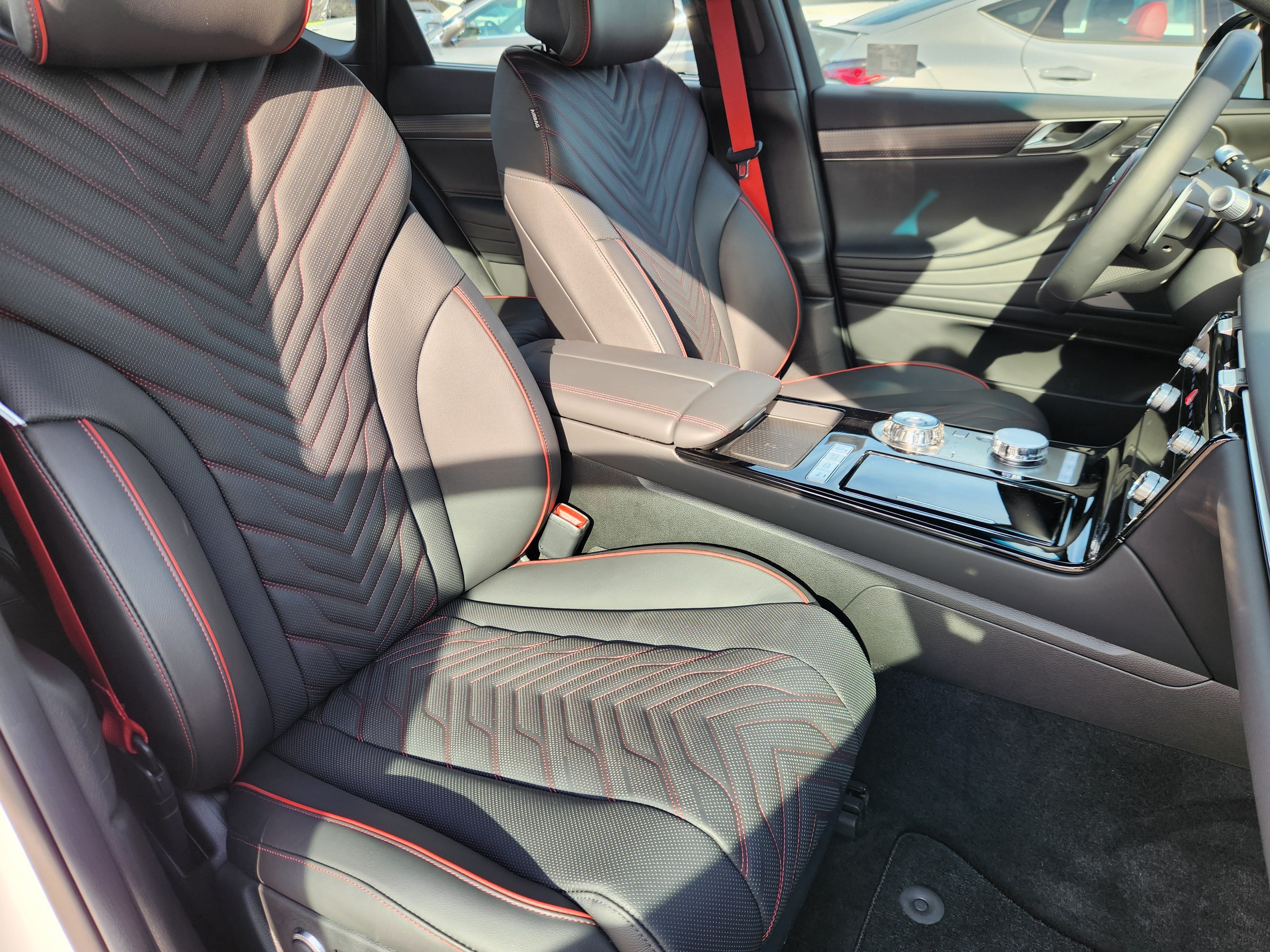 Used 2026 Genesis G80 2.5T Sport Prestige AWD/4WD image 15