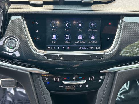 Certified 2024 Cadillac XT6 Sport w/ Technology Package AWD/4WD image 8