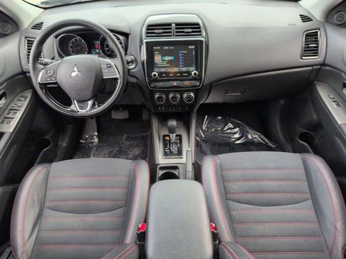 Used 2025 Mitsubishi Outlander Sport AWD image 25