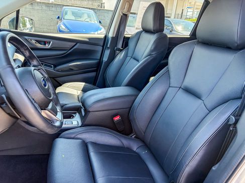 Used 2023 Subaru Ascent Limited w/ Technology Package AWD/4WD image 17