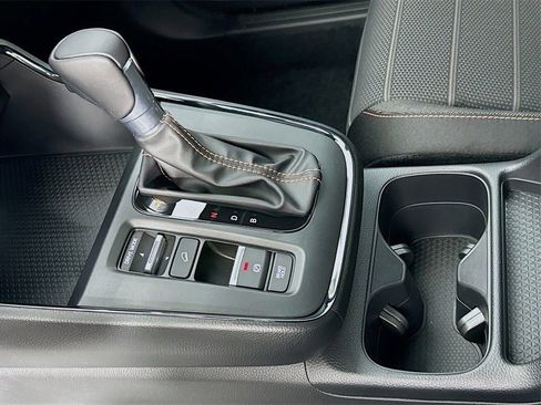 Used 2025 Honda CR-V Sport image 21