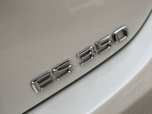 Used 2024 Lexus ES 350 w/ Premium Package FWD image 31