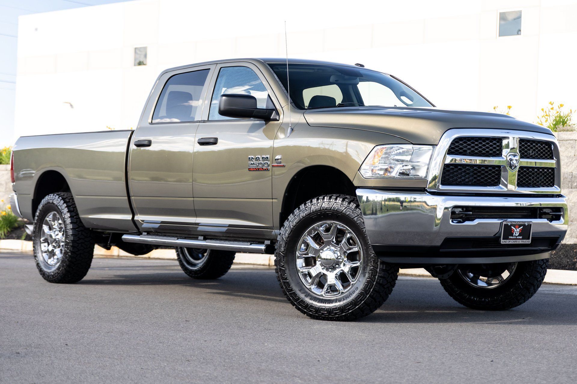Used 2013 RAM 2500 Tradesman w/ Chrome Appearance Group AWD/4WD image 16
