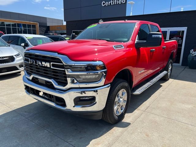Used 2026 RAM 2500 Big Horn AWD/4WD image 3