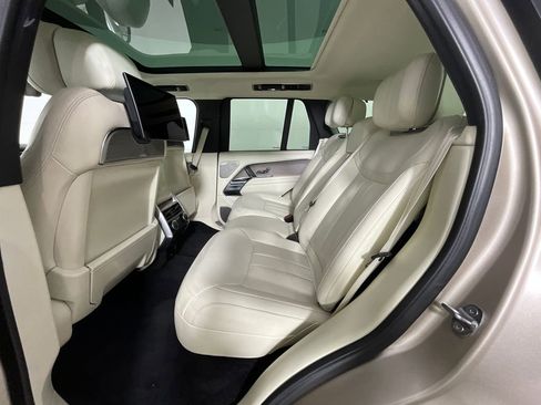 Used 2022 Land Rover Range Rover First Edition image 25
