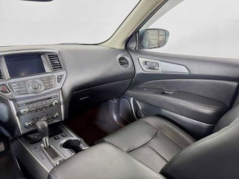 Certified 2020 Nissan Pathfinder SL w/ Cargo Package AWD/4WD image 20