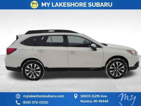 Used 2017 Subaru Outback 2.5i Limited image 9