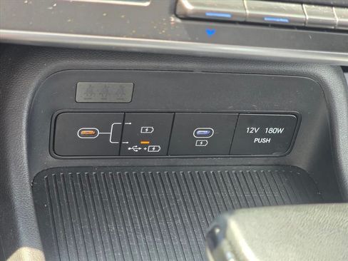 Used 2025 Hyundai Kona SEL AWD/4WD image 19