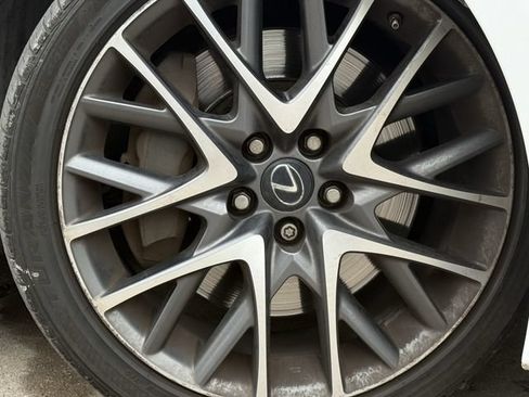 Used 2017 Lexus RC 200t F Sport RWD image 10