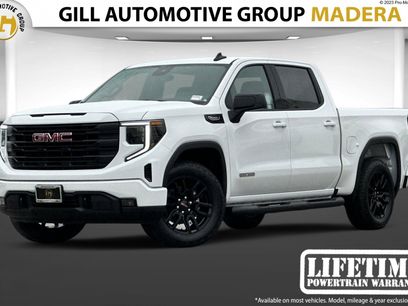 New 2026 GMC Sierra 1500 Elevation w/ Elevation Select Package
