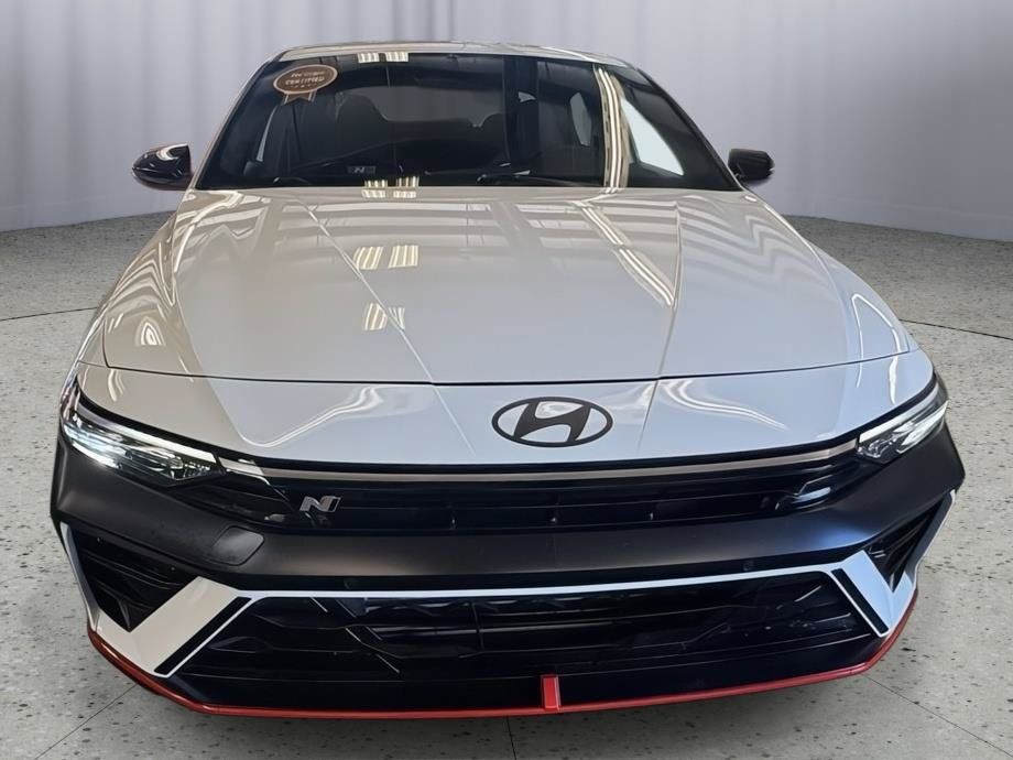 Used 2025 Hyundai Elantra N FWD image 9