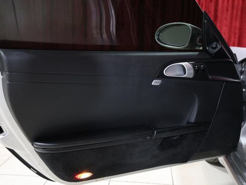 Used 2005 Porsche Boxster RWD image 13