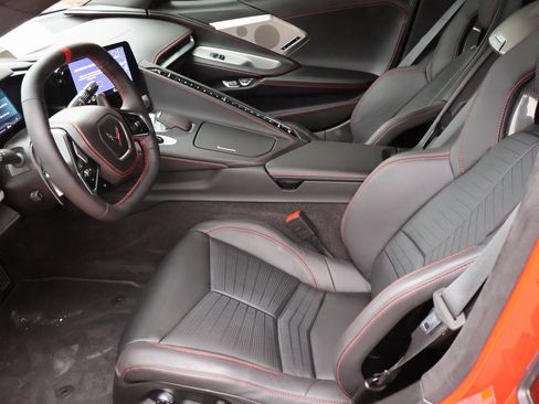 Used 2023 Chevrolet Corvette Stingray Premium Conv w/ Z51 Performance Package image 37