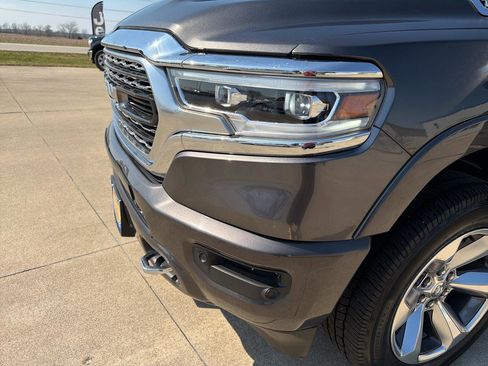 Used 2019 RAM 1500 Limited image 39