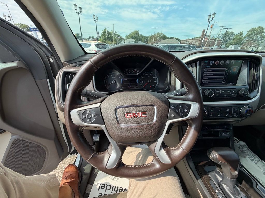 Used 2018 GMC Canyon SLT w/ Trailering Package AWD/4WD image 9