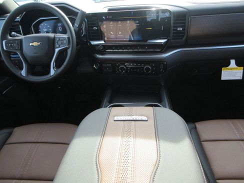 New 2026 Chevrolet Silverado 3500 High Country w/ High Country Premium Package image 17