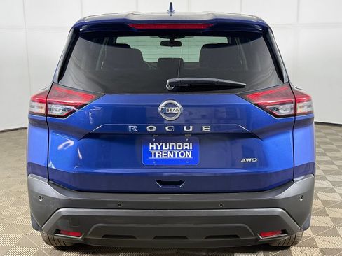 Used 2021 Nissan Rogue S AWD/4WD image 9