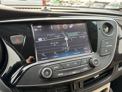 Used 2020 Buick Envision Essence image 18