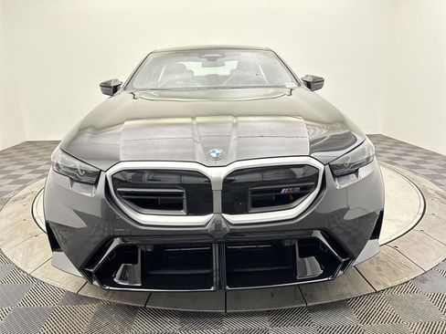 New 2026 BMW M5 image 14