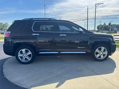 Used 2017 GMC Terrain Denali FWD image 8