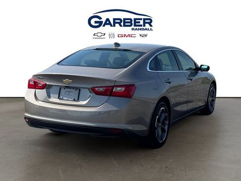 Used 2023 Chevrolet Malibu LT w/ Driver Confidence Package FWD image 5