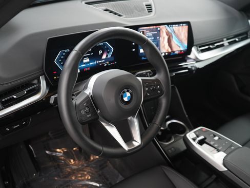 Used 2026 BMW X1 xDrive28i AWD/4WD image 20