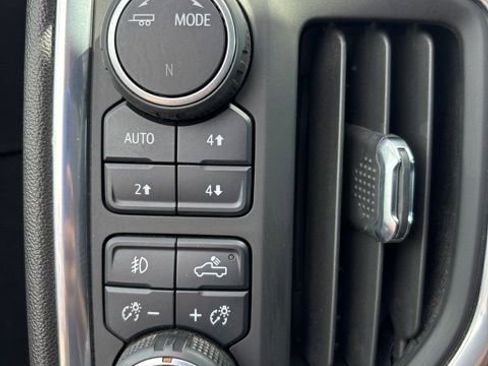 Used 2022 Chevrolet Silverado 3500 High Country w/ Z71 Off-Road Package AWD/4WD image 26