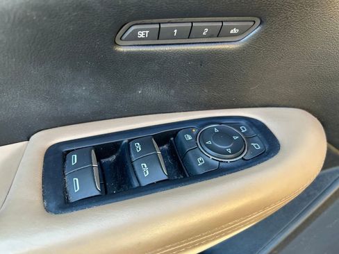 Used 2018 Cadillac XT5 Platinum image 19