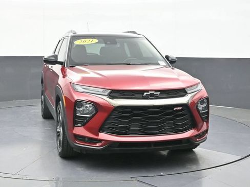 Used 2021 Chevrolet TrailBlazer RS w/ Technology Package FWD image 21