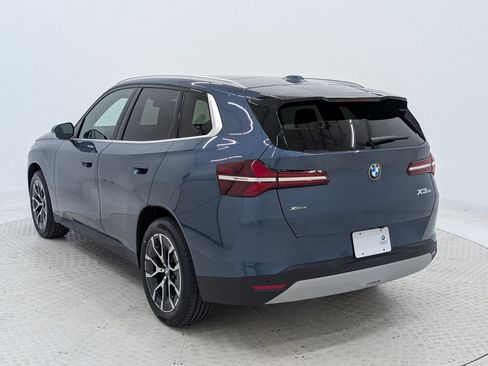 Used 2026 BMW X3 xDrive30i w/ Premium Package AWD/4WD image 3