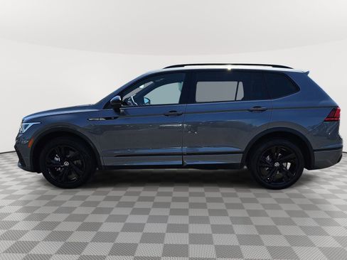 Certified 2023 Volkswagen Tiguan SE R-Line FWD image 8