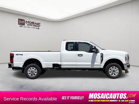 Used 2024 Ford F350 XLT w/ 360-Degree Camera Package AWD/4WD image 8