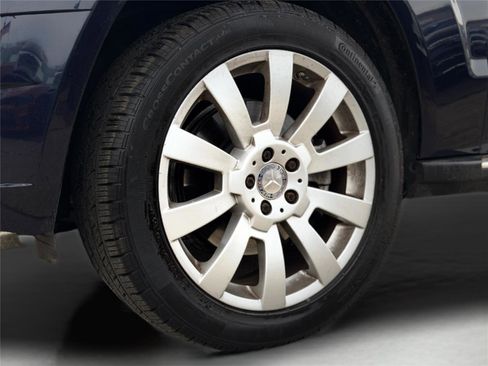 Used 2010 Mercedes-Benz GLK 350 4MATIC image 31
