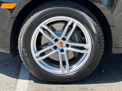 New 2025 Porsche Macan image 24
