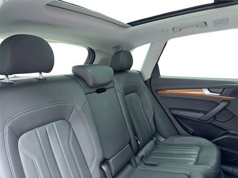 Used 2023 Audi Q5 2.0T Premium Plus image 46