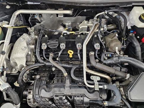 Used 2021 Nissan Rogue SV image 39