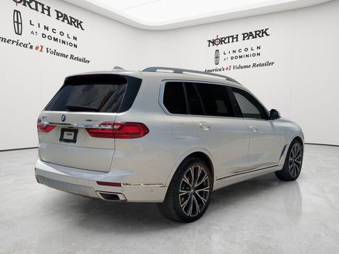 Used 2021 BMW X7 xDrive40i w/ Executive Package AWD/4WD image 5