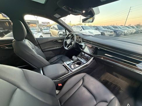 Used 2021 Audi Q7 3.0T Prestige w/ Prestige Package image 28