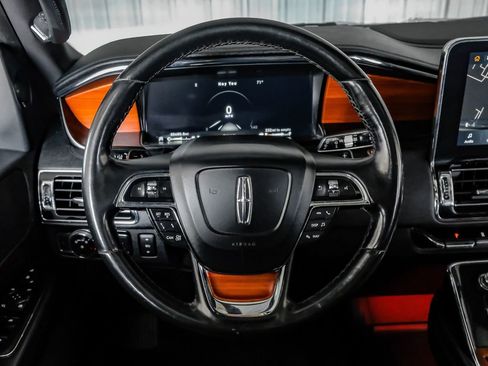Used 2020 Lincoln Navigator L Reserve RWD image 15