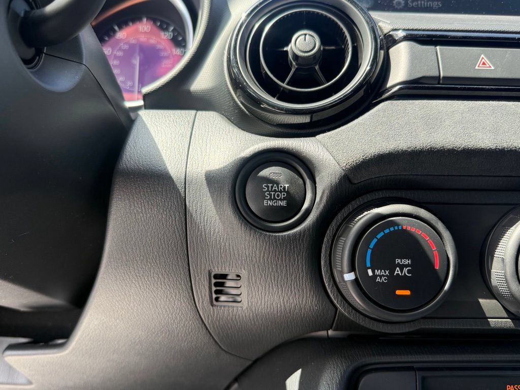 New 2026 MAZDA MX-5 Miata Club w/ Weather Package RWD image 24