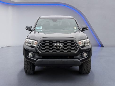 Used 2020 Toyota Tacoma TRD Off-Road image 12