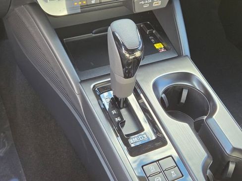 New 2026 Subaru Outback Limited image 15